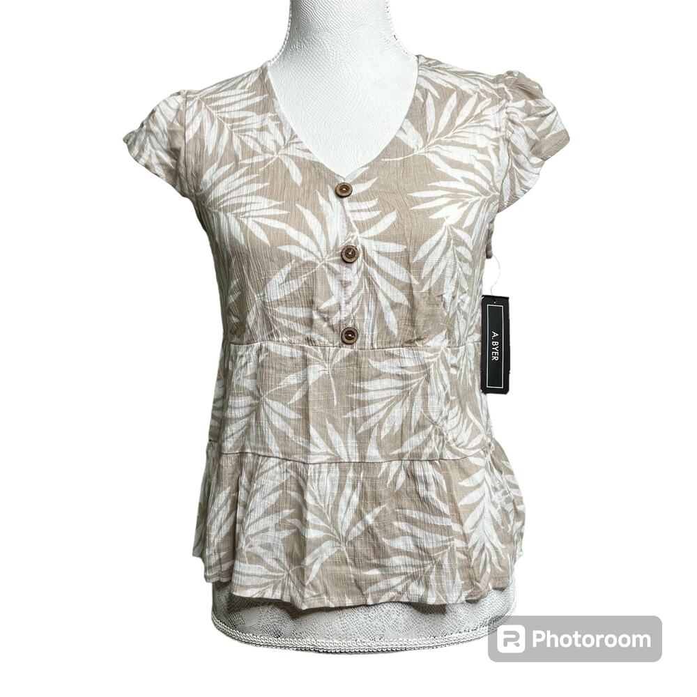 A. Byer Top Juniors SZ S Short Sleeve Peasant Babydoll Blouse Tan & White